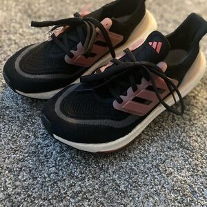 COPY - Adidas Light Boost